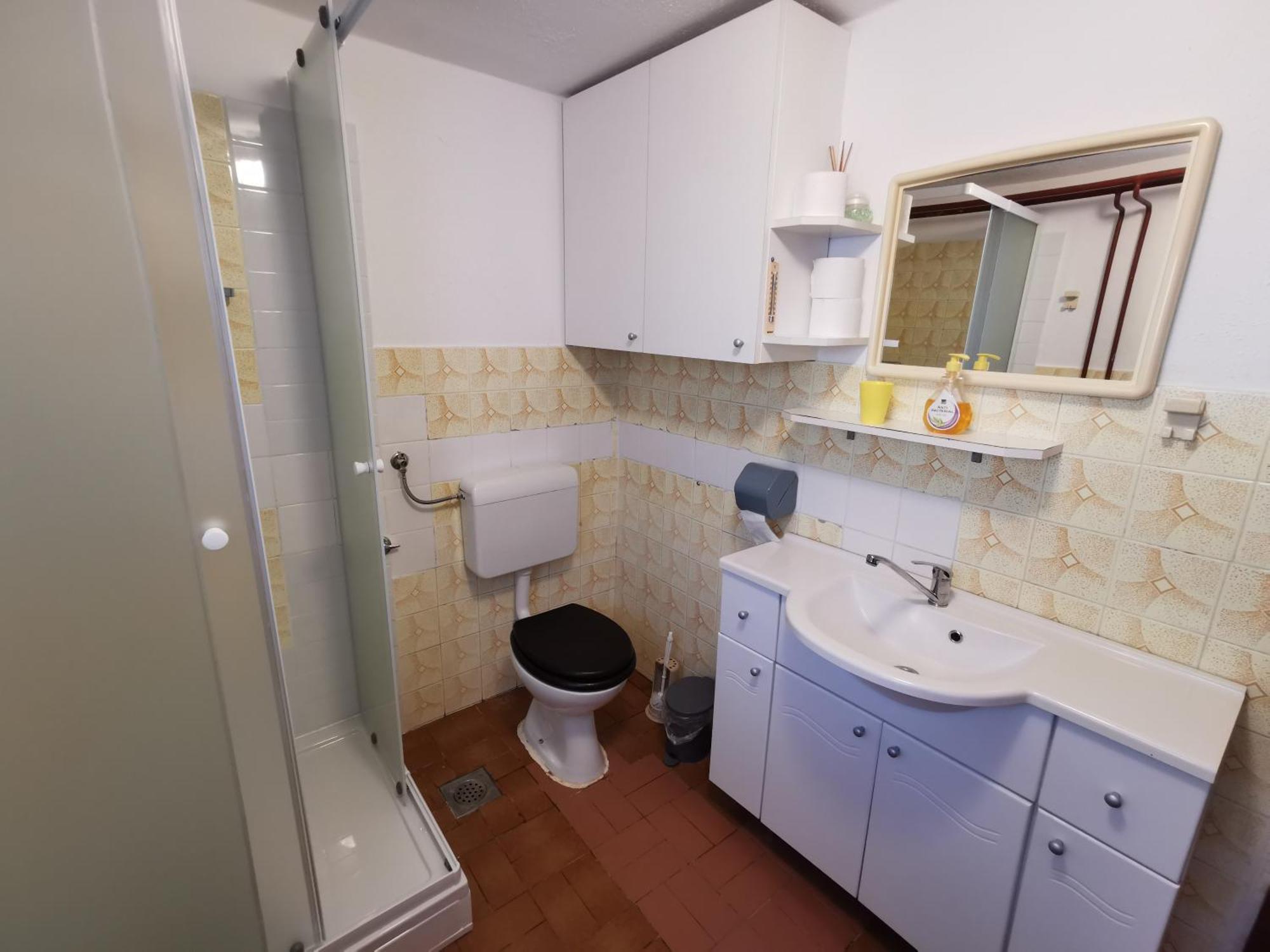 Na Kopitarjevi Hotel Laško Buitenkant foto