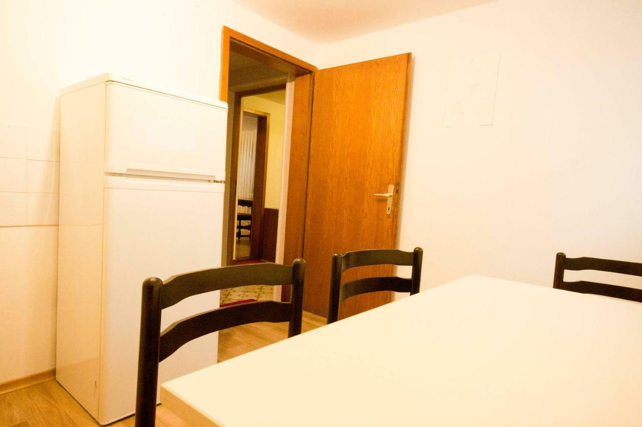 Na Kopitarjevi Hotel Laško Buitenkant foto