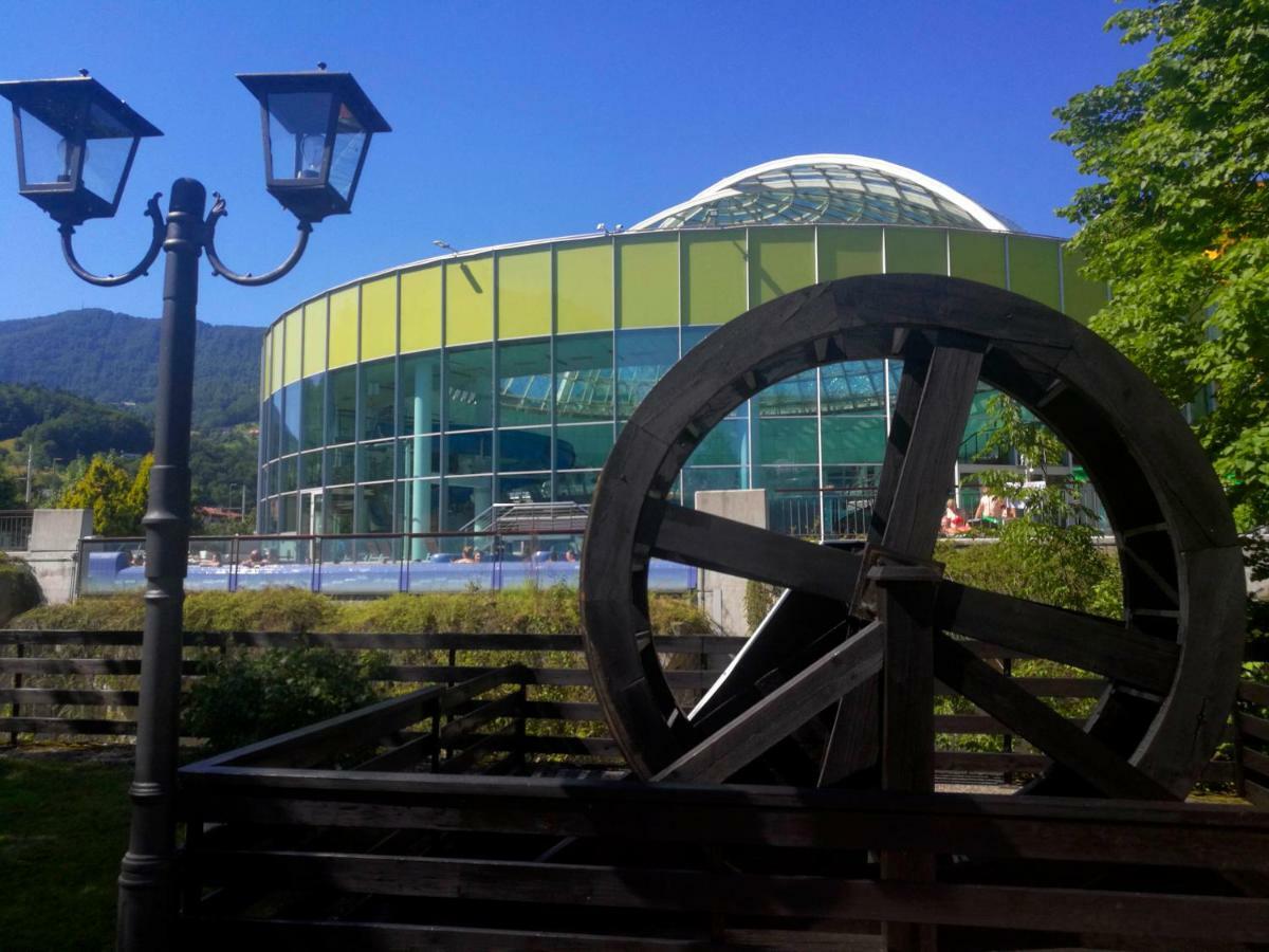 Na Kopitarjevi Hotel Laško Buitenkant foto